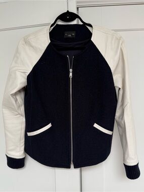 Medium - Club Monaco  Navy blue wool white leather bomber jacket